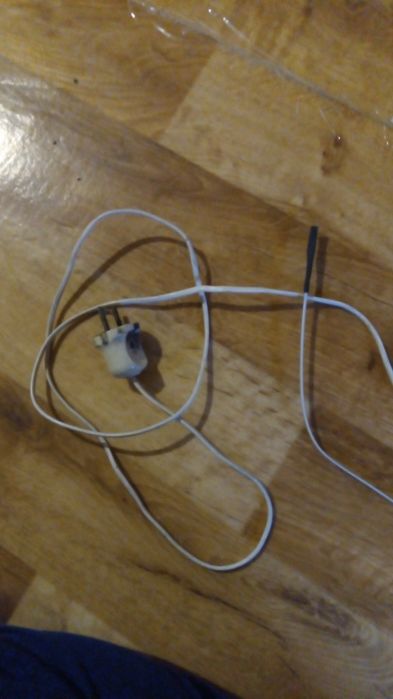 Продам обогреватель для птиц (куры)