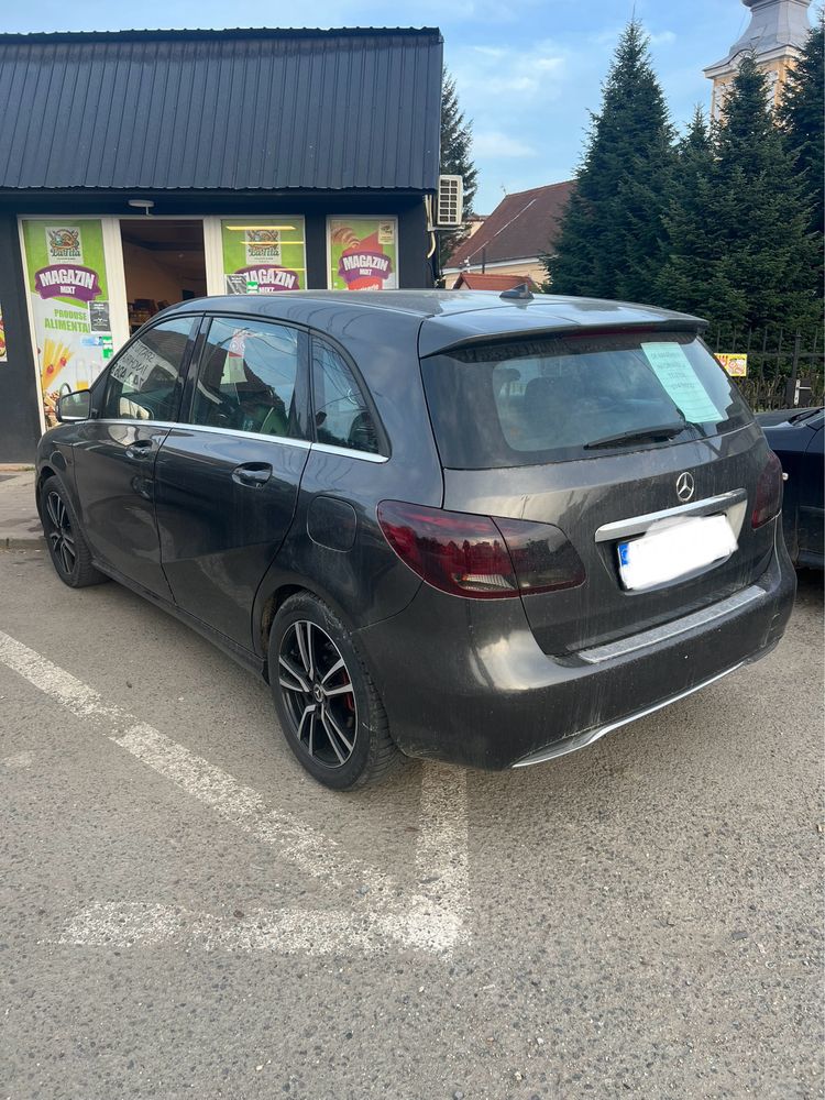 Vand Mercedes Benz B 2017