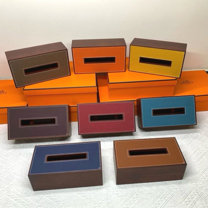 Тип Hermes кутия за салфетки ръчно избротена