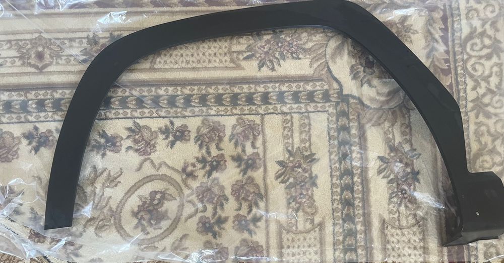 Накладка крыла левая для Hyundai Tucson 2023/24/25. Оригинал,Корея.