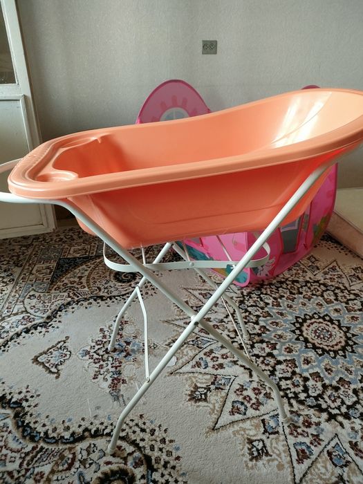 Тазик для купания, подставка и матрасик