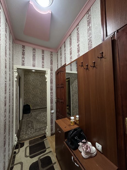 Продаётся квартира на Чиланзар 3 2 ком метро Новза