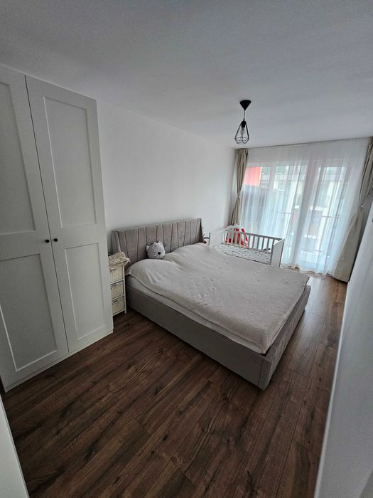 Apartament 3 camere Abatorului 2 bai 1 bucatarie 2 logii  FARA AGENTII