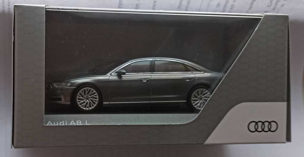 Macheta Audi A8L 2019 gri - iScale 1/43 (A8 L)