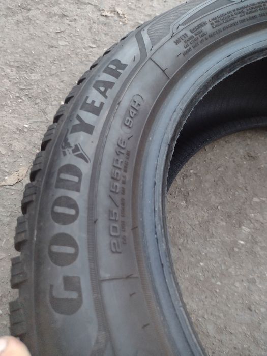 Перфектни 4бр.205/55/16 дот2022г.