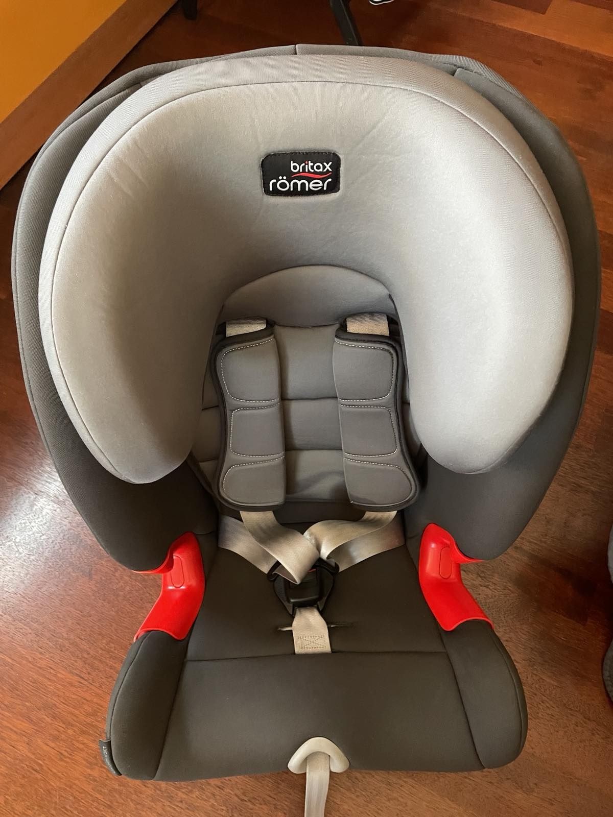 Britax Столче за кола Römer ADVANSAFIX III SICT
