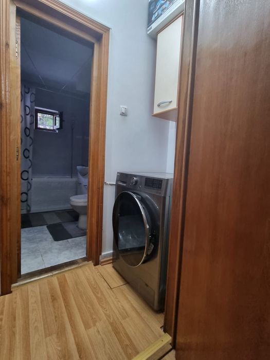 Iași  Spațiu comercial/ Apartament 4 camere de locuit