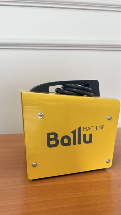 Продам тепловую пушку .