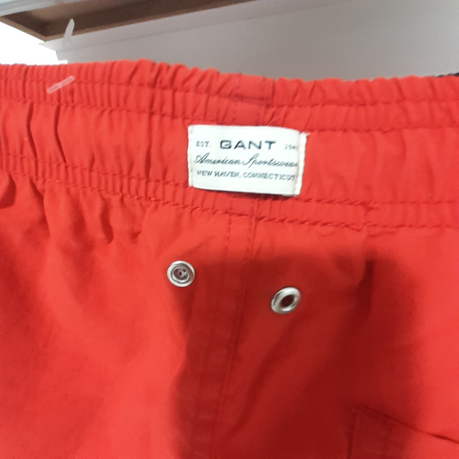 Short Pantaloni scurti GANT 11/12 ani 145/152 cm noi fara eticheta.