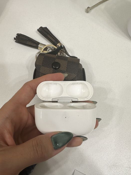 Кейс от AirPods Pro 2