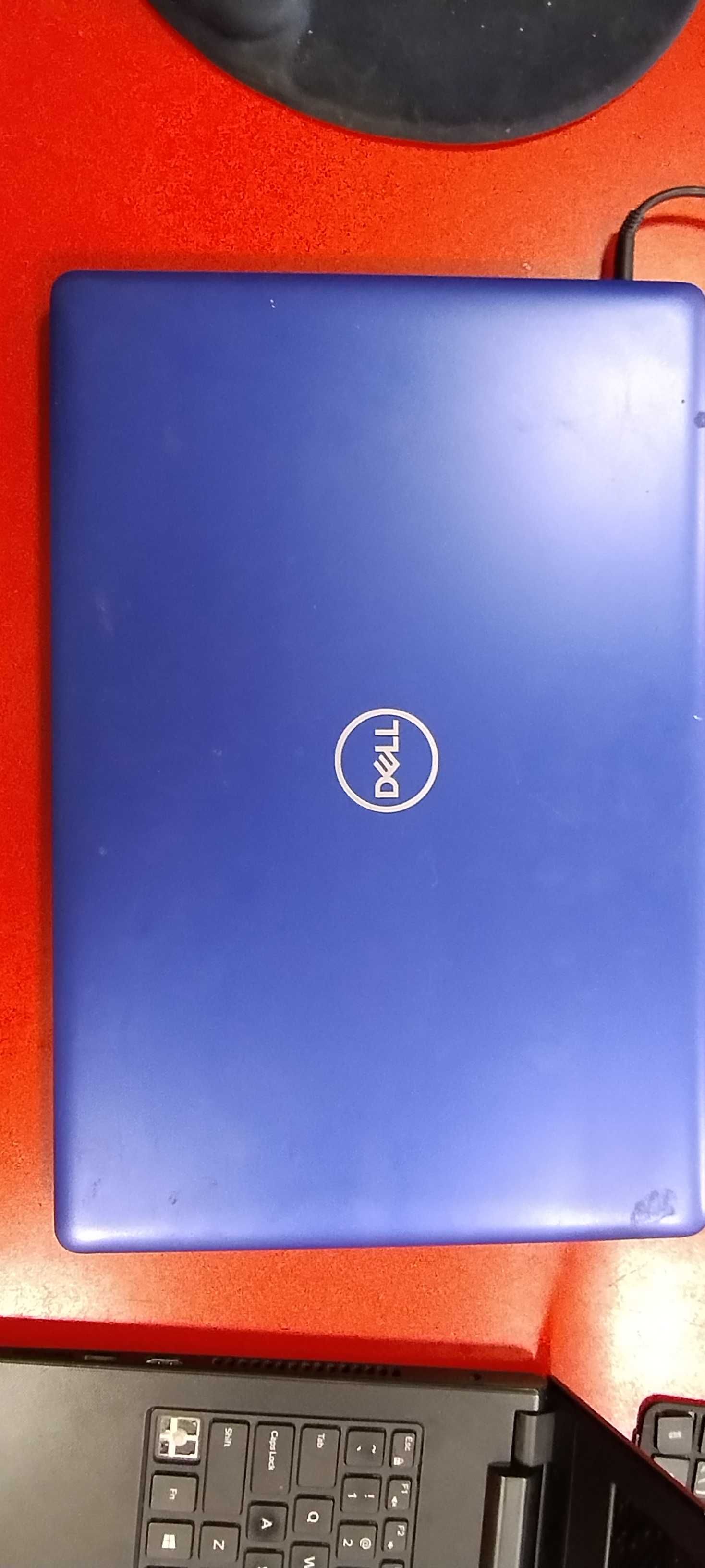 DELL Inspirion 3583