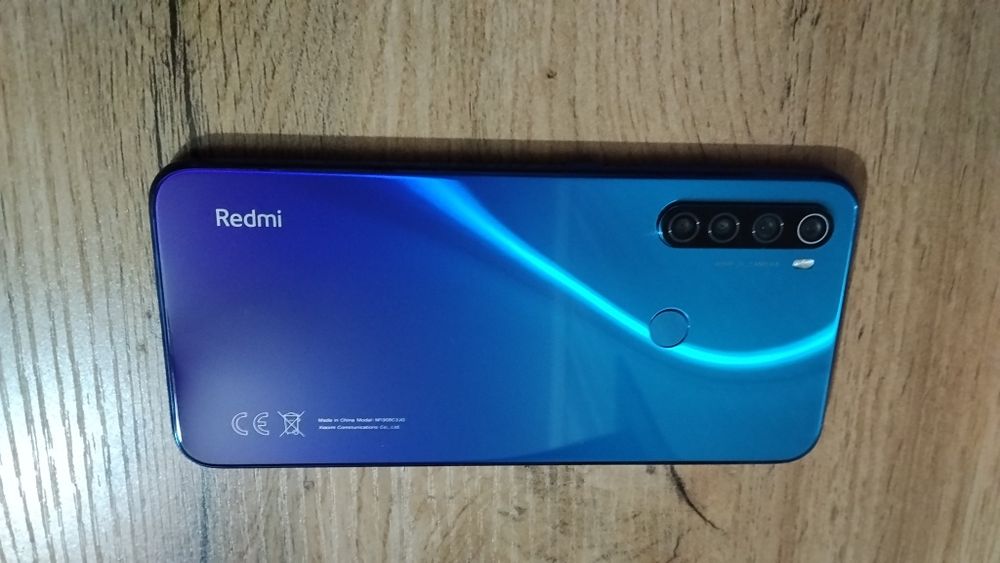 Продаётся телефон Redmi note8