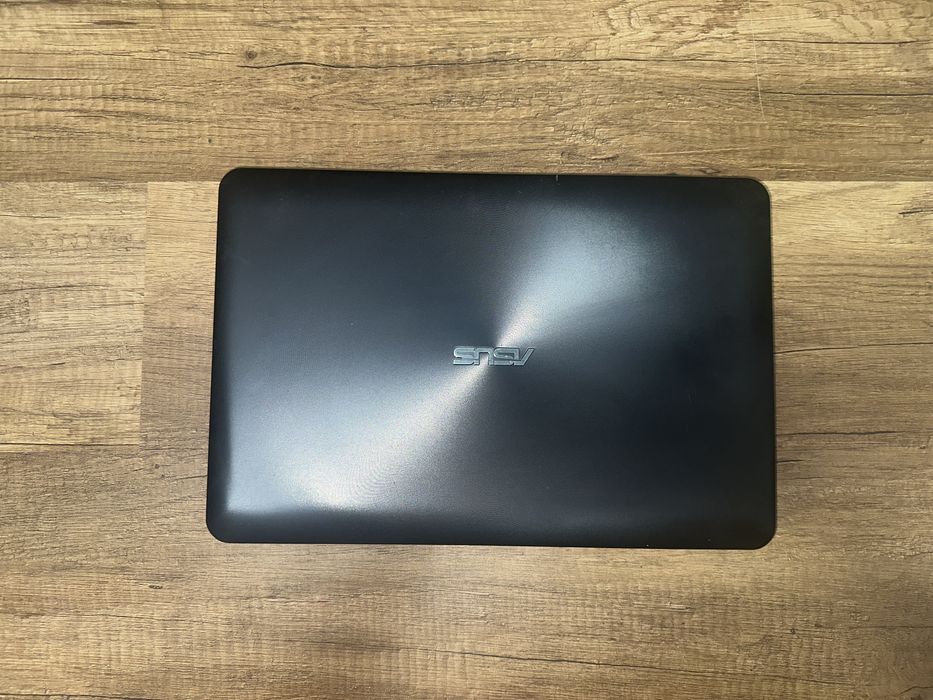 Leptop asus x555y model 2018 1T HDD