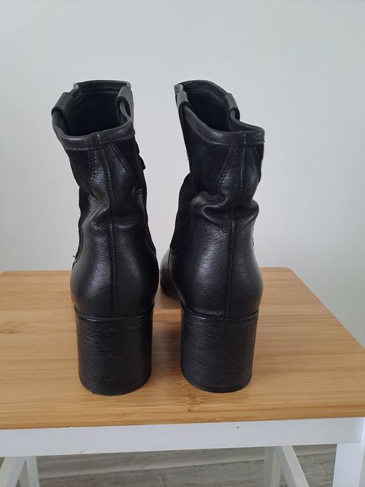Кожени боти  40 EU.
