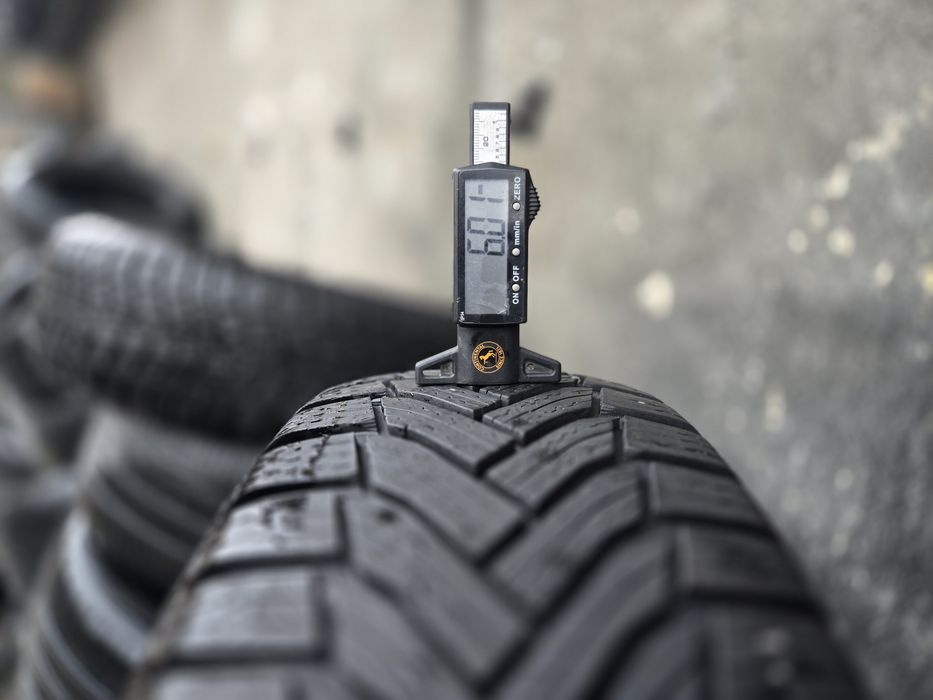 2бр. 195 65 15 Michelin зимни.