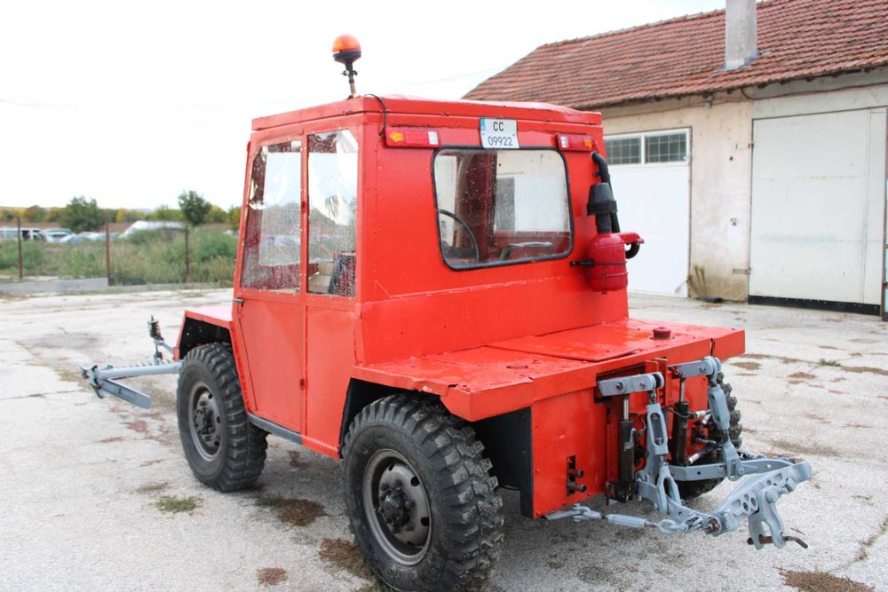 Продава се трактор Мургаш М-45 с косачка