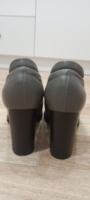 Женская обувь батильоны