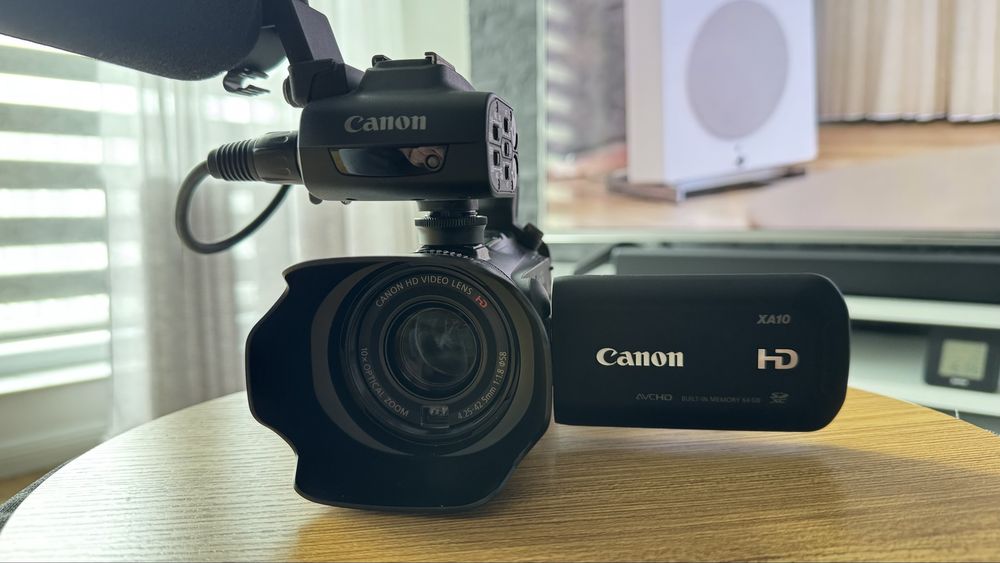 Camera video Canon XA10