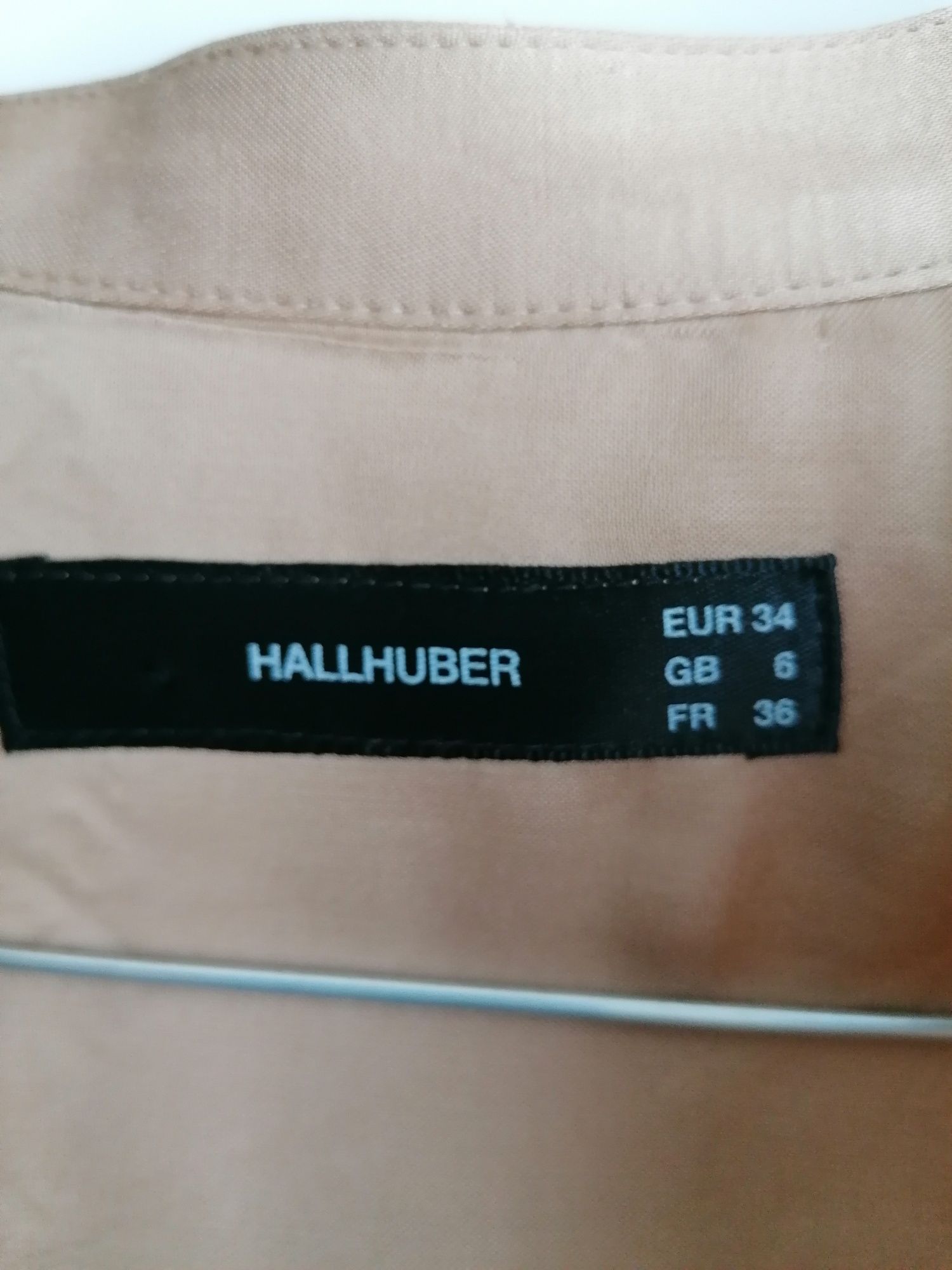 Риза, марка HALLHUBER