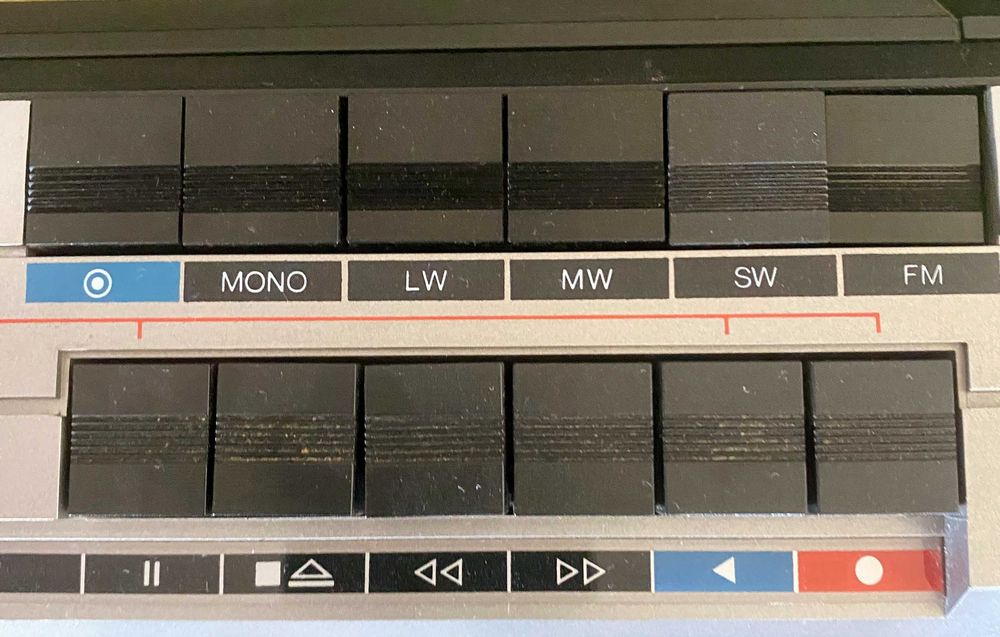 Радио касетофон ITT Weekend 320 винтидж като нов