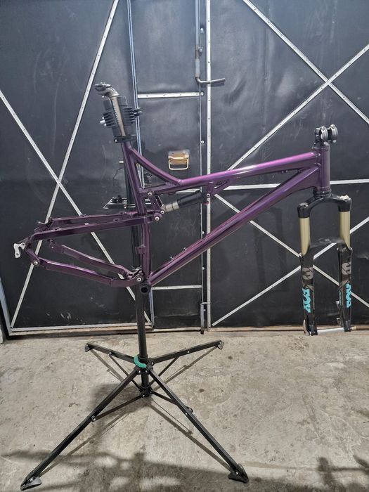 Vand cadru full suspension