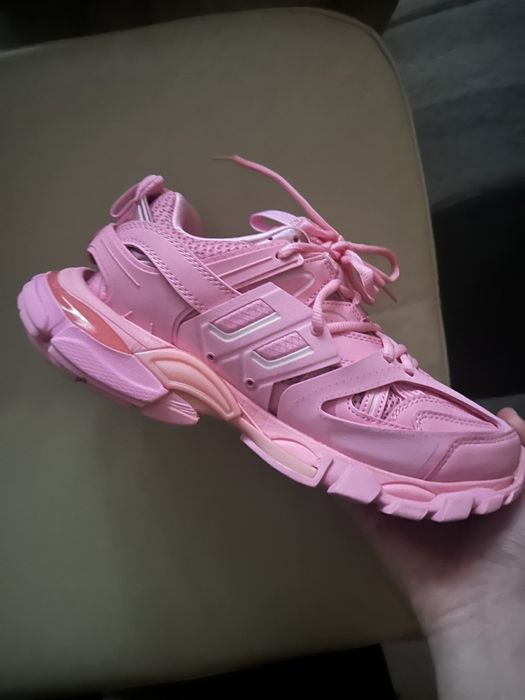 Чисто нови Balenciaga Track дамски обувки, 38 номер