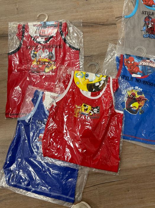 Детски дрехи и бельо