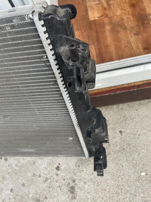 Radiator Renault Megane / Scenic 4 214105169R