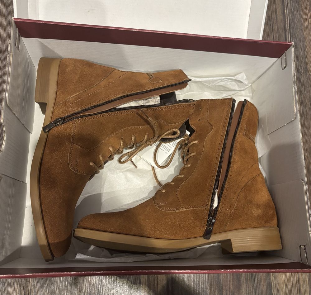 Оригинални дамски боти Hush Puppies