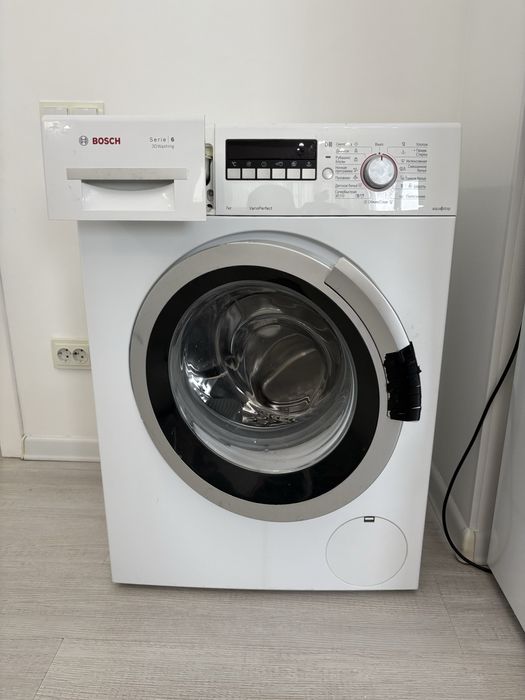 Продам Стиралку  Bosch. Самовывоз с ЖК Арай, Мынбаева Жарокова.