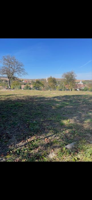 Vand teren intravilan in comuna Calarasi