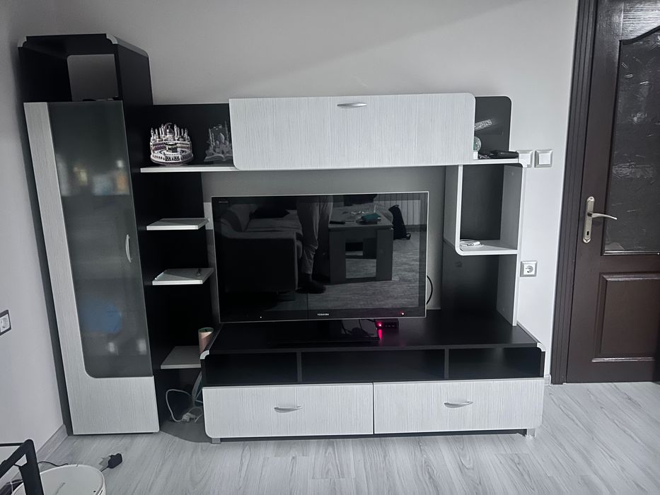 Тв секция за хол