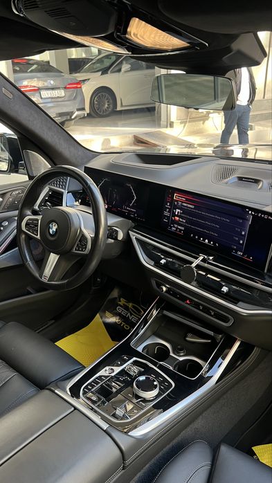 Bmw x7 40i 2024 model