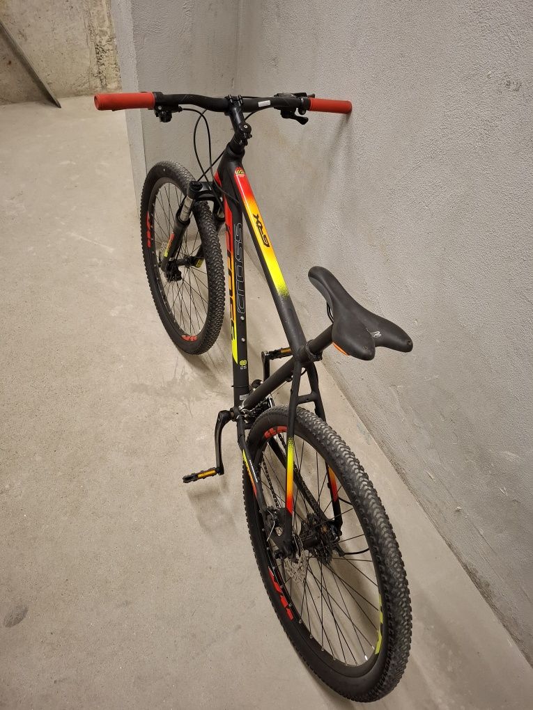 Продавам колело Cross GRX