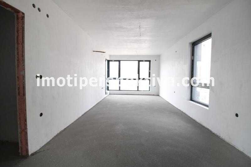 Продава се Тристаен апартамент в Пловдив, Център - 107 кв.м за 1190 €/кв.м - Снимка #1
