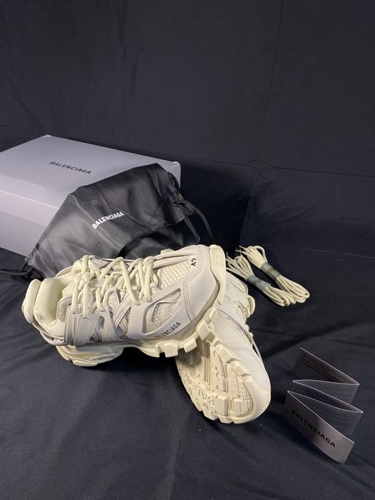 Balenciaga Track Crem