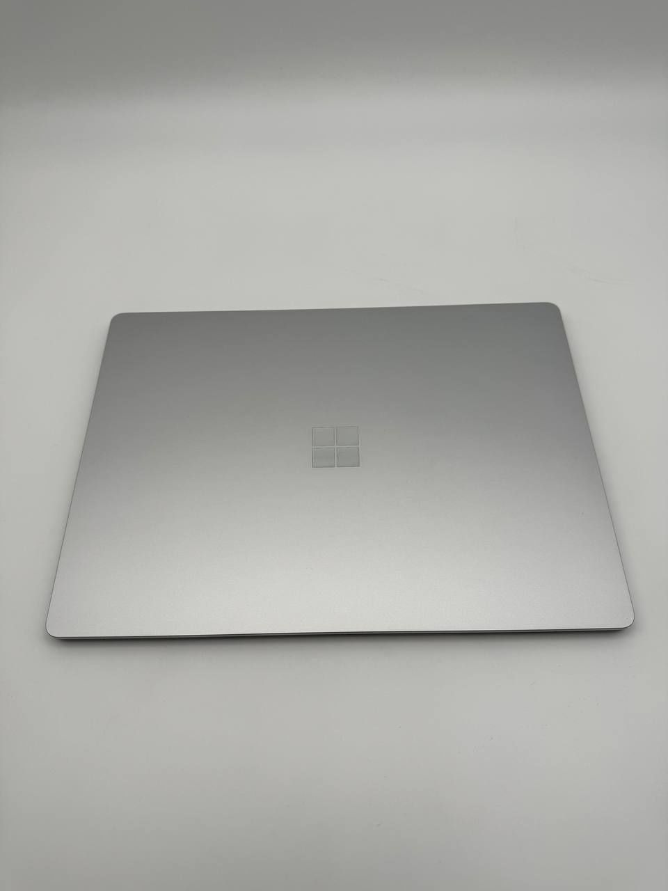 Microsoft Surface Laptop 4