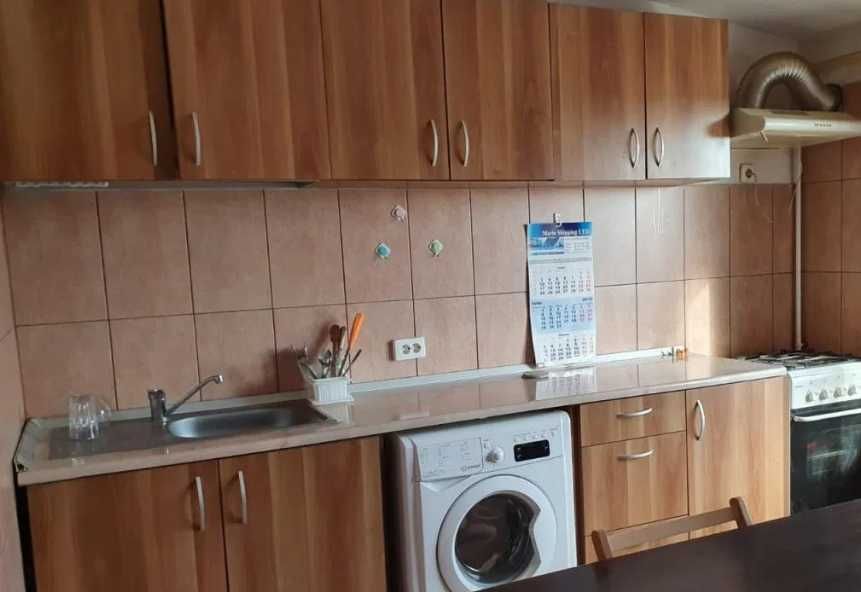 Дава се под наем Едностаен апартамент в Пловдив, Кършияка - 45 кв.м за 168.3 € - Снимка #2