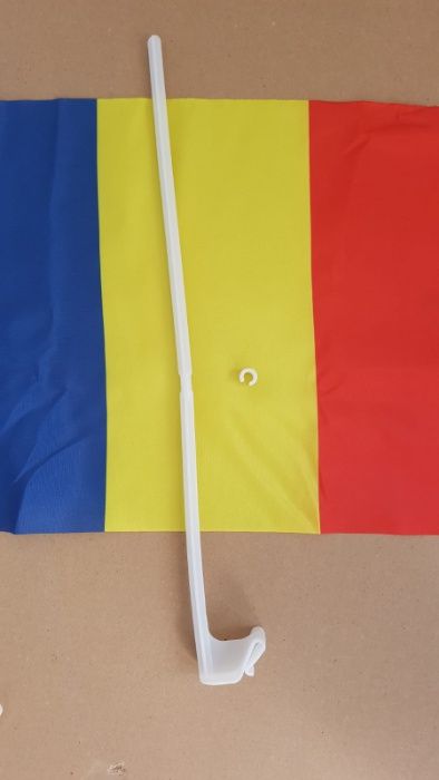 Stegulete tricolore auto 30 cm x 45 cm / flag/ drapel / steag en-gross