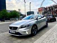 Volvo V40 Starea tehnica ideala, plus un set de anvelope de iarna