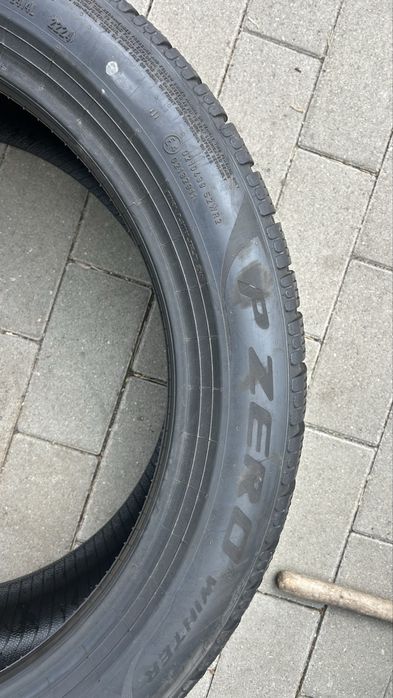 245/45R19. PIRELLI pzero