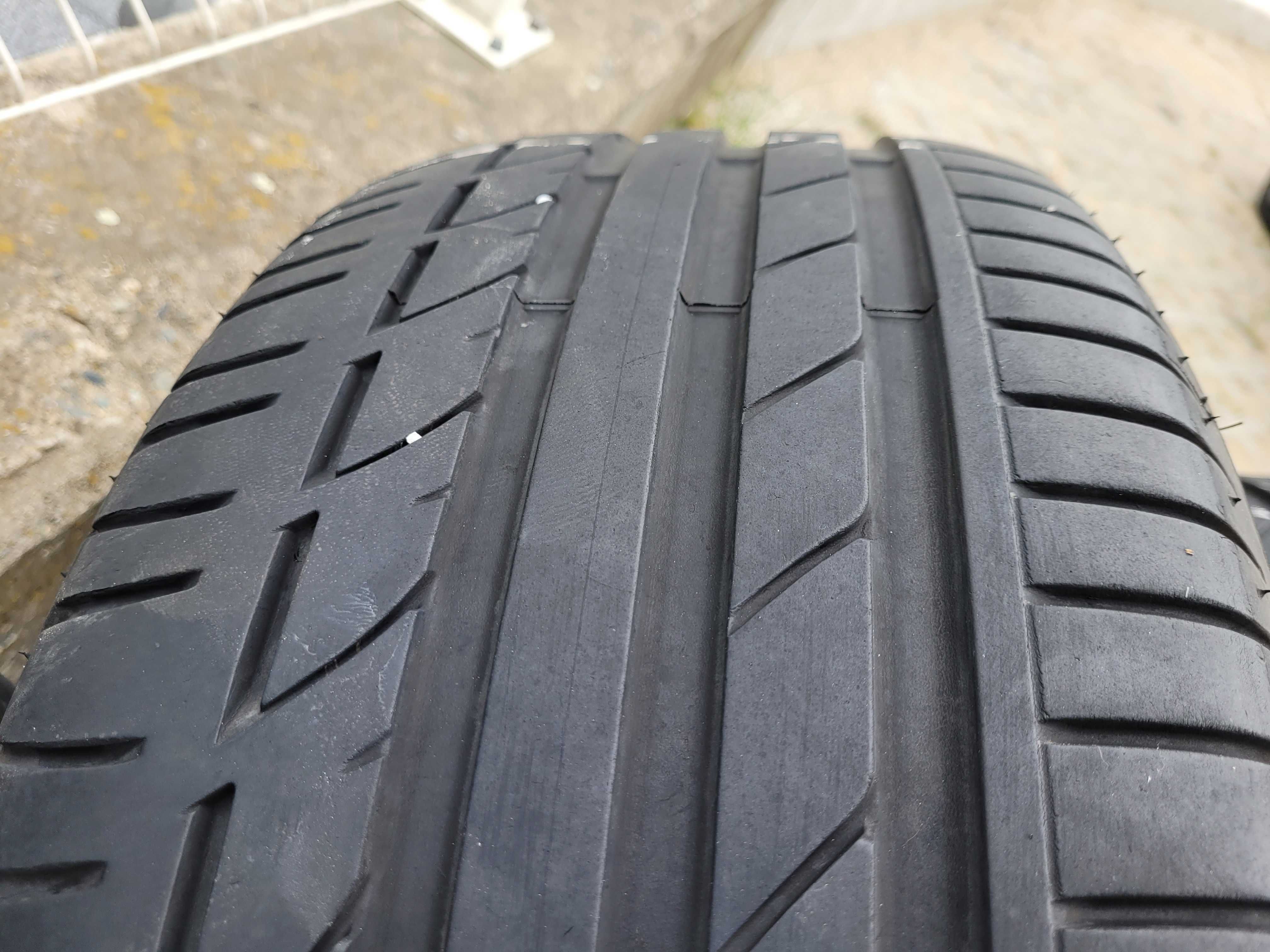 Летни гуми 245 50 18 Bridgestone - 2бр.