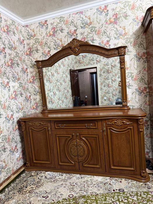 Стенка мебел / Stenka mebel