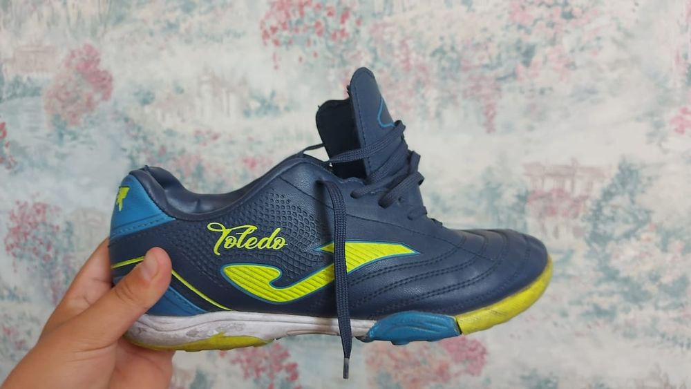 Продам бутсы Joma toledo