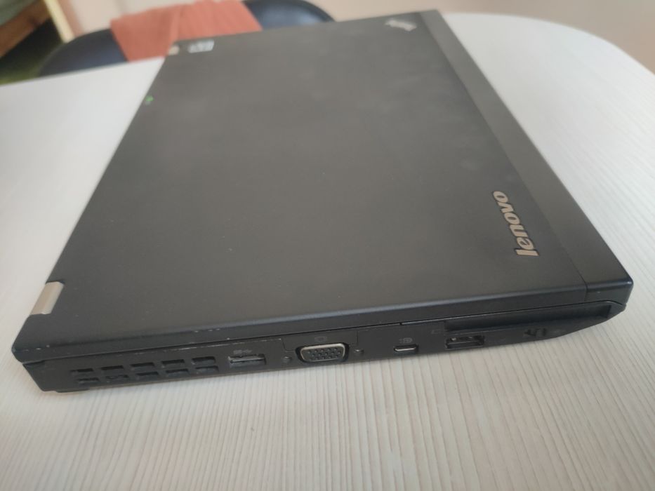 Laptop Compact Lenovo IBM, Ecran 12.5 inchi, Windows 11!