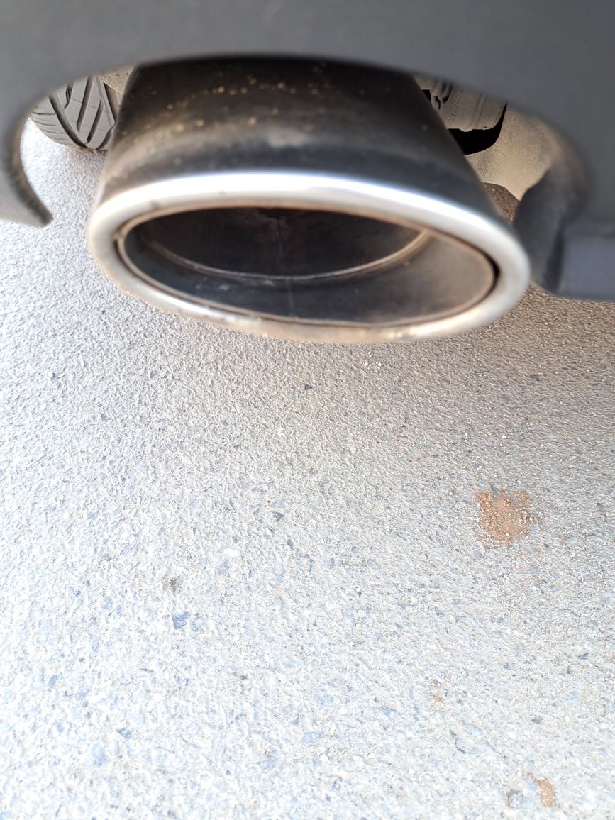Продавам Мерцедес W212 2012год.Е250 204 к.с.