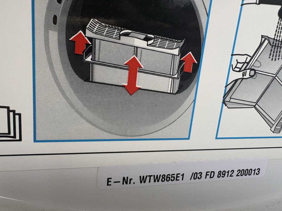 Сушилня с термопомпа Bosch EcoLogixx 7S Activeair