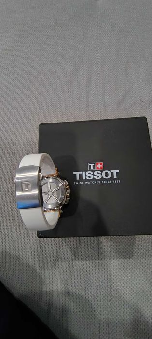 Tissot t-race gold
