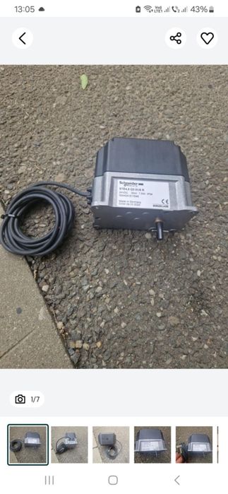 Vând Schneider Electric nou