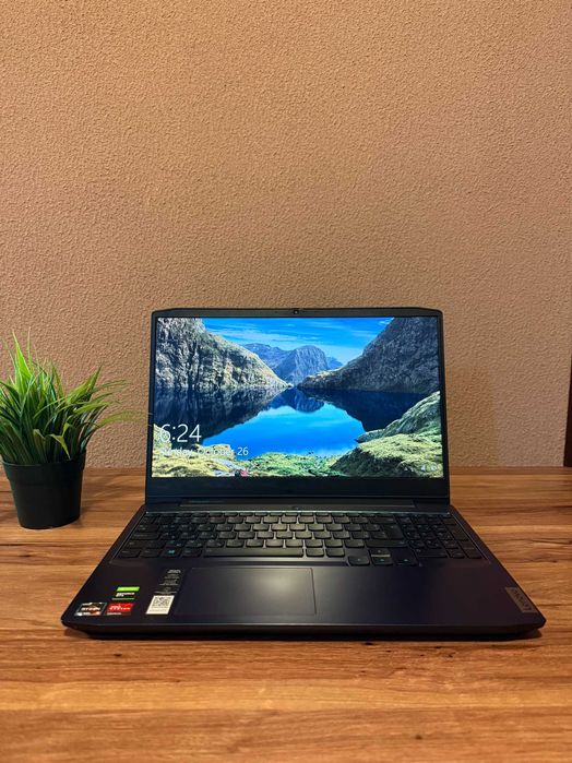 Лаптоп Lenovo IdeaPad Gaming 3 15ARH05